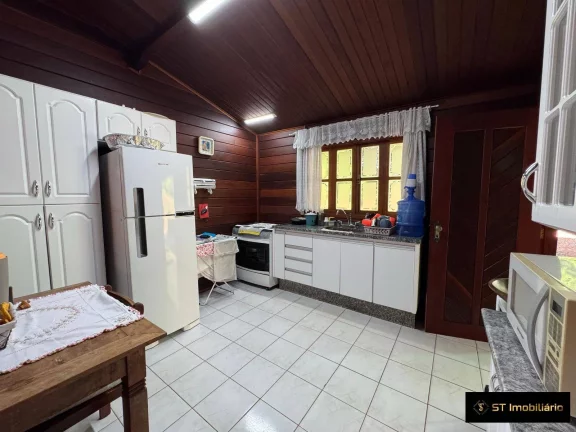 Imagem Linda Chácara à venda em Condomínio na região de Atibaia - Permuta até 50%!