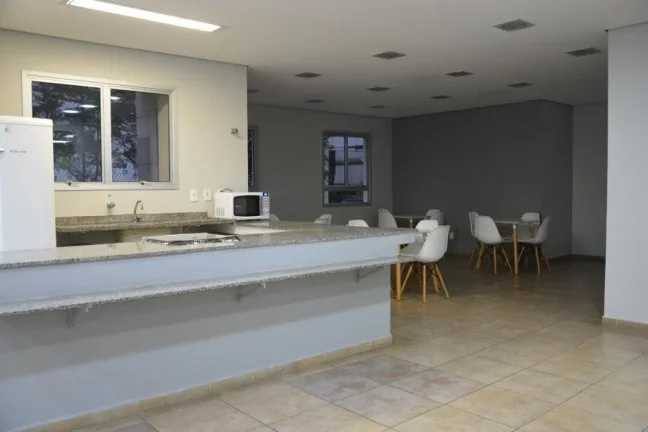 Imagem Apartamento Residencial à Venda no bairro Bela Aliança, em São Paulo, 2 dormitórios, 1 suite, sala espaçosa, 1 vaga, condomínio com lazer.