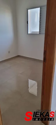 Imagem Apartamento à venda em Itaquera, São Paulo-SP: 2 quartos, 1 sala, 1 banheiro, 40m² de área!