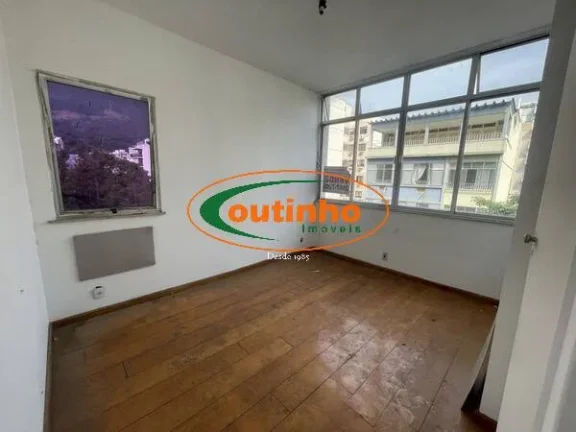 Imagem (20786) Praça Xavier de Brito - Tijuca