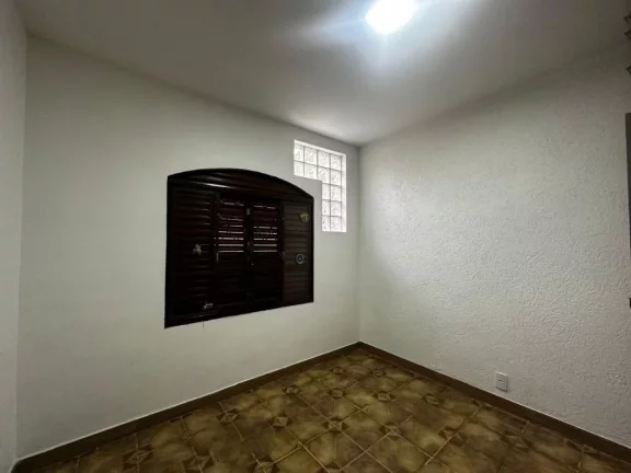 Imagem Sobrado com 3 dormitórios à venda, 207 m² por R$ 600.000,00 - Vila Mazza - Suzano/SP