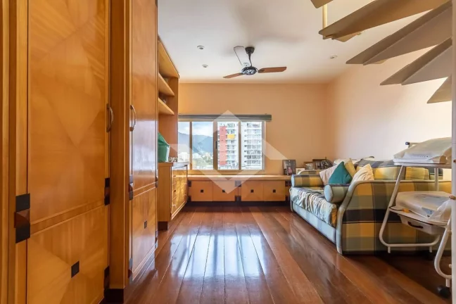 Imagem Cobertura Duplex de Alto Padrão com 5 suítes – Vista Lindíssima da Lagoa