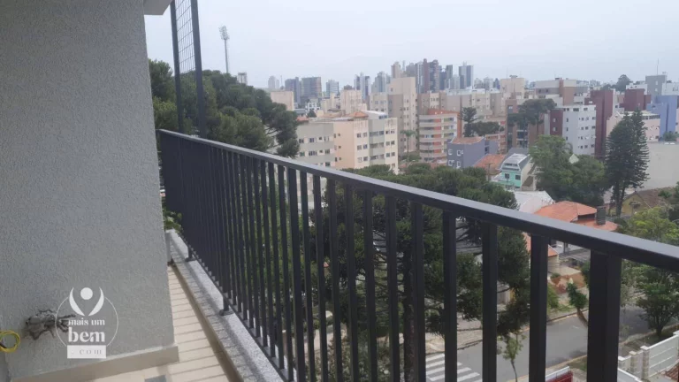 Imagem Lindo apartamento com ARMÁRIOS NOVOS à venda por R$ 811.033,42 - Alto da Glória - Curitiba/PR
