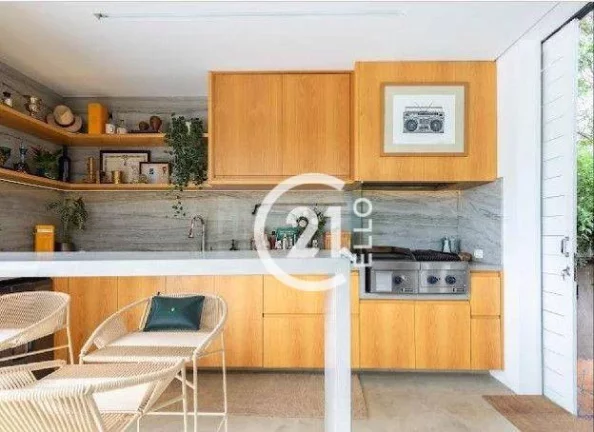 Imagem Casa em rua fechada, 608m², 3 suítes, Jardim Guedala