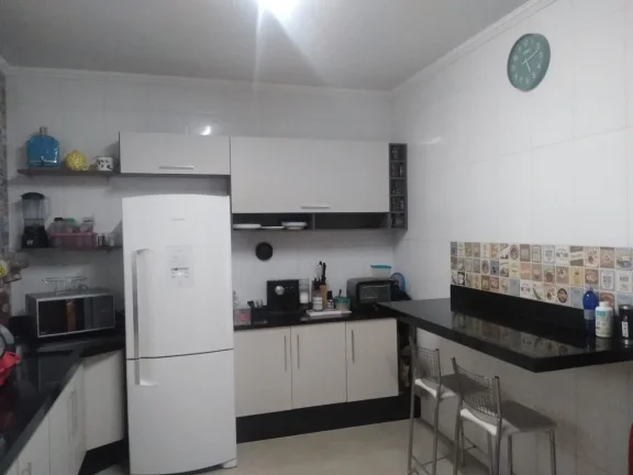 Imagem Casa 3 Dormitórios em excelente localização próxima ao Parque das Águas-Jardim Leocádia/SP