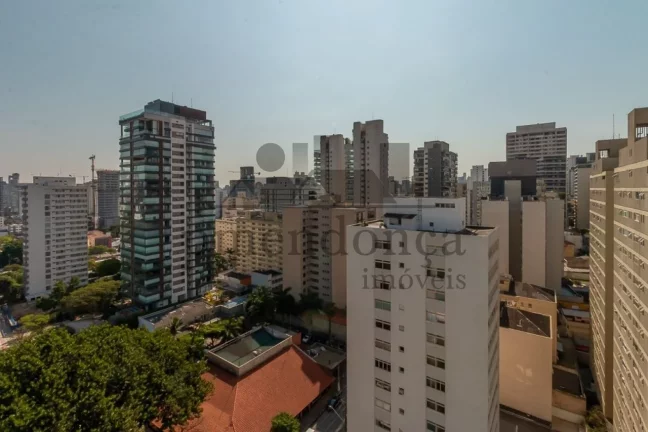 Imagem Apartamento reformado na Rebouças, excelente para morar ou investir!