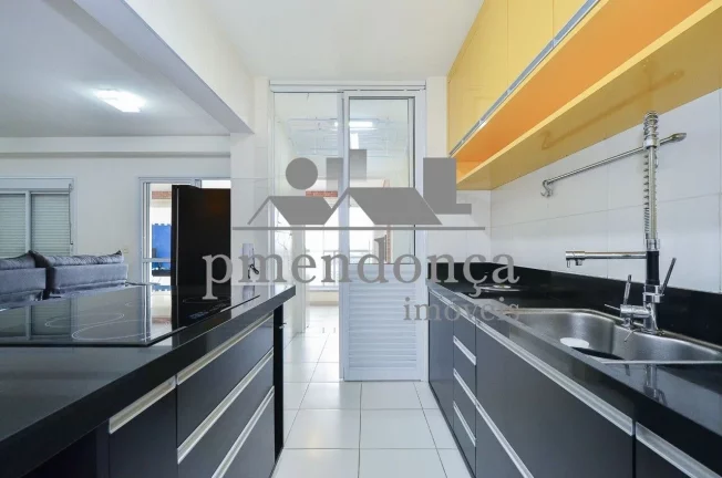 Imagem Apartamento com 94 m², varanda gourmet com churrasqueira, living integrado a cozinha, lavabo, 2 Sui...