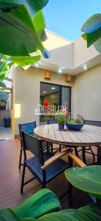 Imagem Casa com 3 suítes no Condomínio Estância dos Ipês em Uberaba