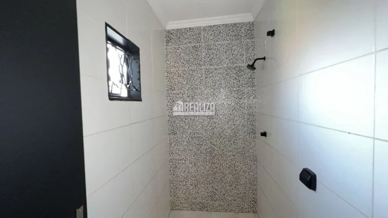 Imagem Casa com 2 dormitórios no bairro Jardim Maria Alice, Uberaba