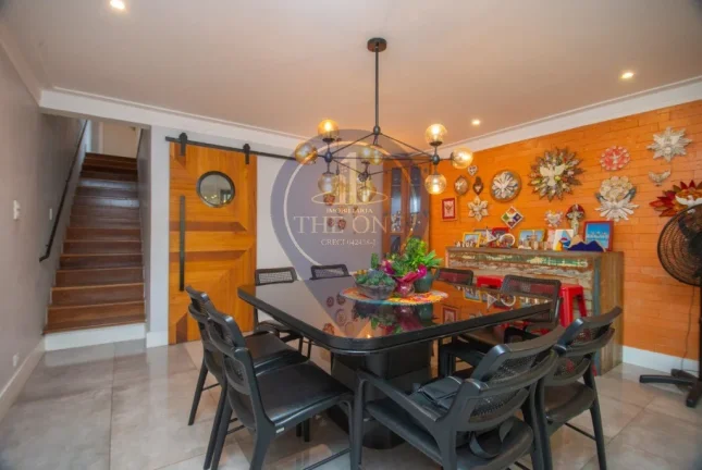 Imagem Imperdível oportunidade: Casa à venda em São Paulo-SP, Jardim da Glória. 4 quartos, 4 suítes, 3 salas, 4 banheiros, 5 vagas, 250m².