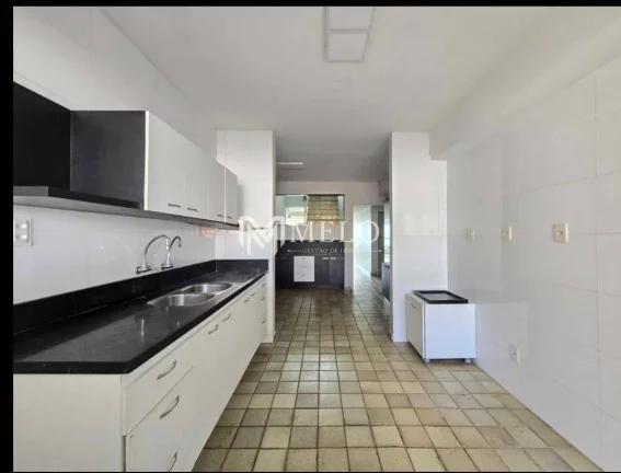 Imagem Oportunidade em BOA VIAGEM 498m² ,COBERTURA DÚPLEX: 05qts, 04suites, 03vagas.