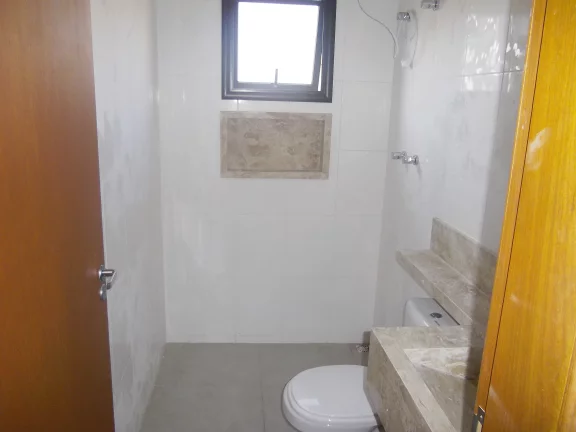 Imagem Oportunidade Sobrado 3 dorms sendo uma Suíte - Jd. Das Industrias