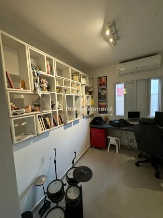 Imagem Este apartamento estilo Garden, totalmente reformado, está localizado na região da Ponte Preta, em...