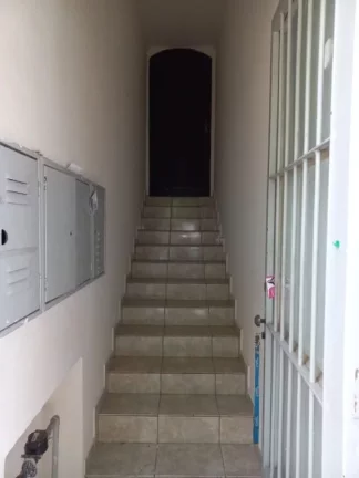 Imagem Casa com 3 dormitórios para alugar, 190 m² por R$ 2.486,00/mês - Vila Varela - Poá/SP