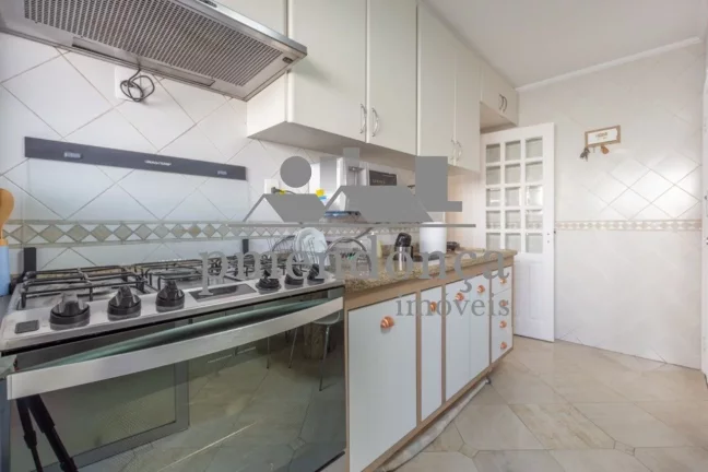 Imagem Apartamento a venda na Pompeia com 3 quartos( 1 sui­te ) e 2 vagas, 109m²