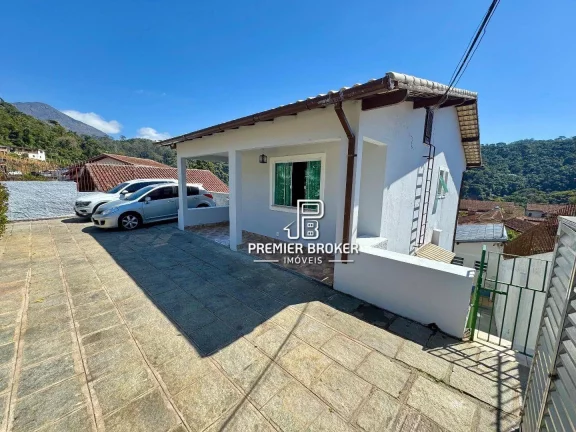 Imagem Casa à venda, 140 m² por R$ 810.000,00 - Pimenteiras - Teresópolis/RJ