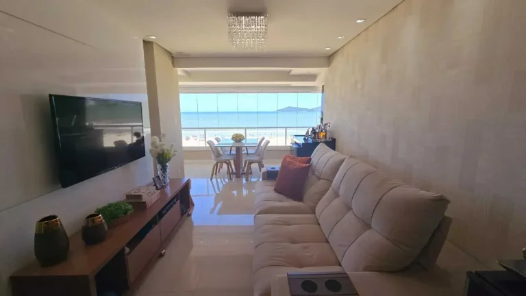 Imagem Apartamento frente mar mobiliado com 2 dormitórios e 1 vaga em Balneário Camboriú/SC