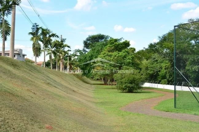 Imagem Maravilhoso sobrado com excelente acabamento no Condomínio Figueira Branca, Betel, Paulínia.

Cont...