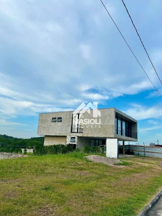 Imagem Casa Modernista em condomínio fechado