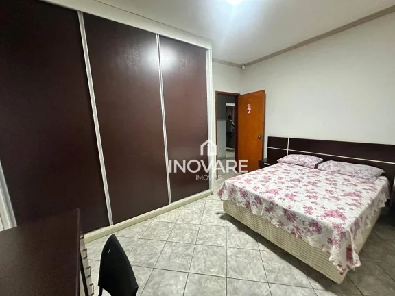 Imagem Casa com 3 dormitórios à venda, 180 m² por R$ 600.000,00 - Jardim Leonora - Itumbiara/GO