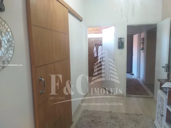 Imagem Casa para Venda em Limeira, Colinas do Engenho, 2 dormitórios, 2 suítes, 1 banheiro, 2 vagas