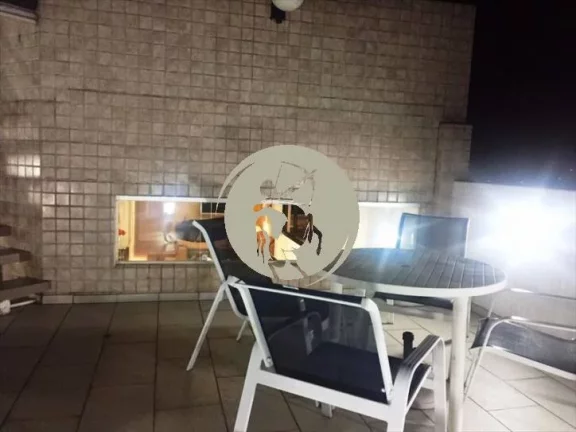 Imagem OPORTUNIDADE COBERTURA COM VISTA PARA O MAR! ELEVADOR PRIVATIVO SERVE OS 2 ANDARES!!!! EXCELENTE LOC...