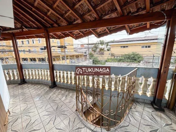 Imagem Sobrado com 3 quartos para alugar, 74 m² por R$ 3.148/mês - Cidade Brasil - Guarulhos/SP