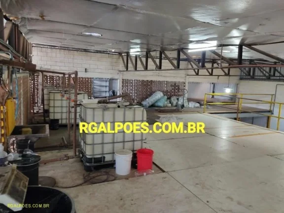 Imagem Galpão para Venda em DUQUE DE CAXIAS, Figueira, 2 banheiros