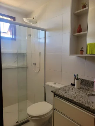 Imagem duplex com 2 Dormitórios, sendo 1 suíte, e 2 Banheiros e área privativa de 65m² em Itacimirim BA