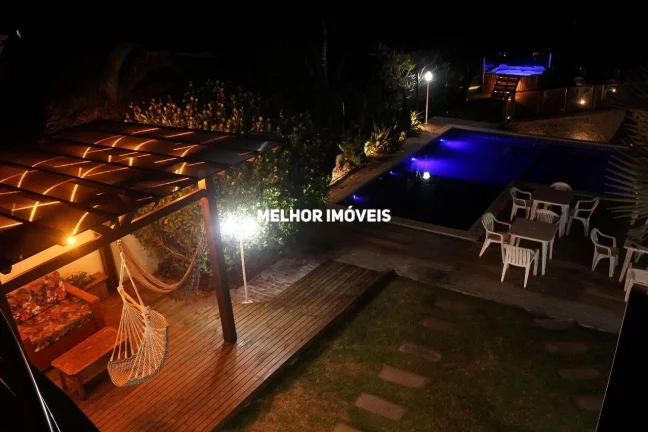 Imagem Casa Alto Padrão á venda mobiliada com vista mar 4 suítes 4 vagas Balneário Camboriú