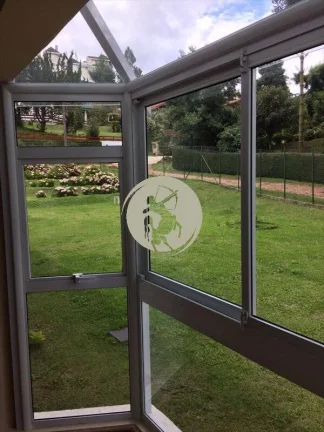 Imagem VENDO OU TROCO POR IMÓVEL EM EUROPA OU EUA MARAVILHOSA CASA A VENDA EM CAMPOS DO JORDÃO LOCALIZADA...