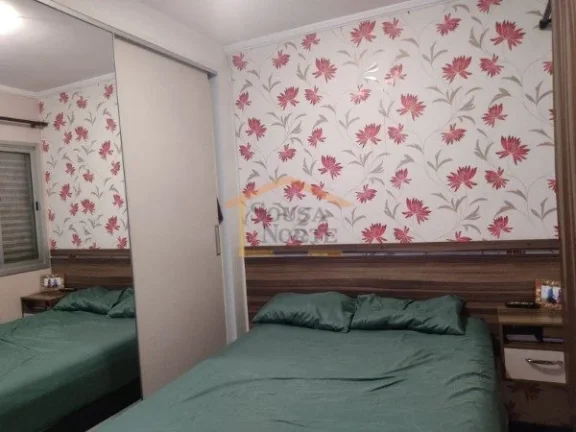 Imagem Apartamento com 63m², dispõe de 2 dormitórios com armários planejados, 1 banheiro, sala dois amb...