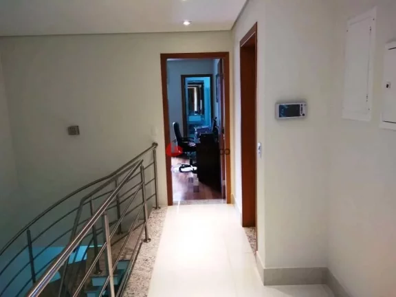 Imagem Sobrado à venda 3 Quartos, 3 Suites, 6 Vagas, 306M², Olímpico, São Caetano do Sul - SP