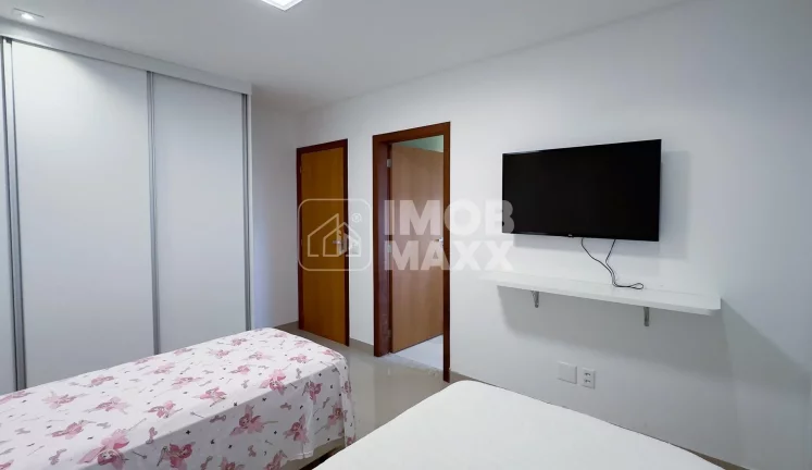 Imagem Quadra 10 Conjunto A Jardim Botânico 3 com 4 quartos 3 suítes