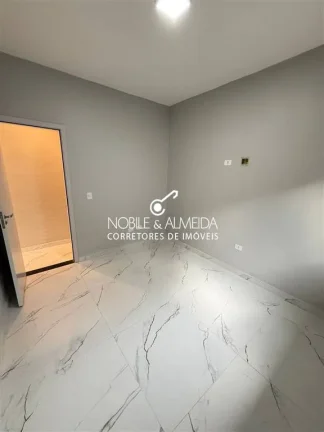 Imagem Canto do Forte, PG.
Casa Térrea com Jacuzzi.
NOVO.
