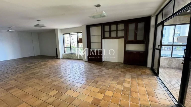 Imagem Oportunidade em BOA VIAGEM: 224m², 04suites, 02 vagas...