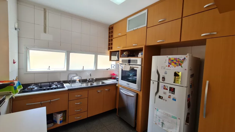 Imagem Vende casa em condomínio fechado na Vila Andrade