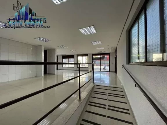 Imagem Loja muito ampla, com 3 pavimentos e vários cômodos e acessos independentes!
Com 320,00 m², andar...