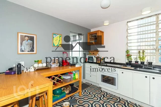 Imagem Apartamento a venda em Pinheiros com 83m², 3 quartos (1suíte) e 1 vaga.
