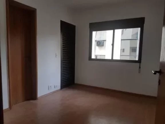 Imagem Apartamento com 3 suites na Al. Lorena