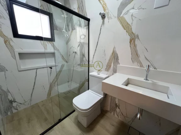 Imagem Casa térrea reformada a venda 300 metros da praia 3 suítes B. Oásis Peruíbe