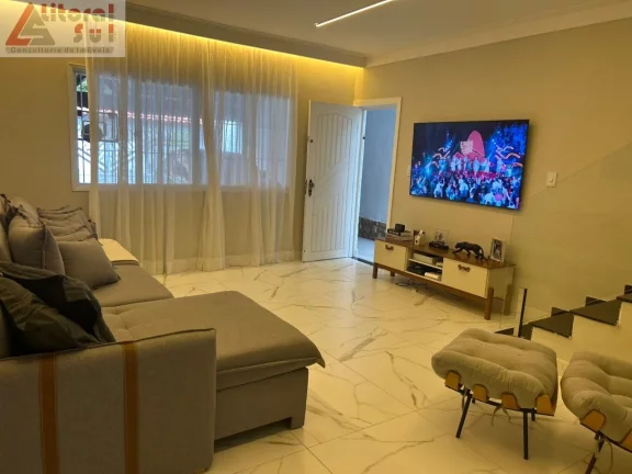 Imagem Casa à venda em Praia Grande-SP, bairro Tupi, 3 quartos, 3 suítes, 1 sala, 3 banheiros, 4 vagas, 230m².