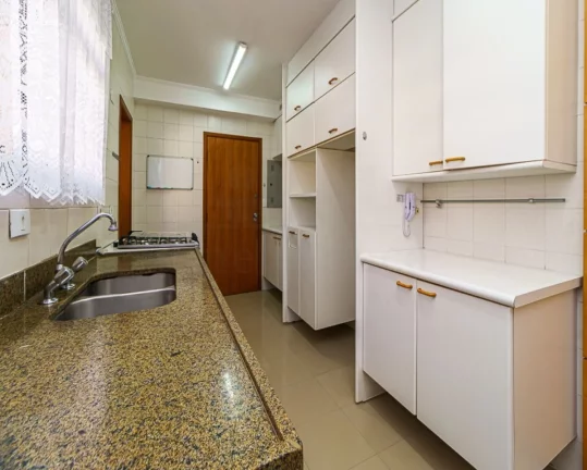 Imagem Perdizes, apartamento com 140m², andar alto, pronto para morar!