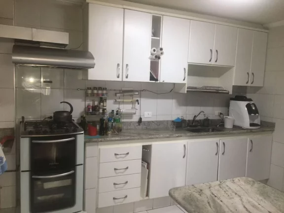 Imagem Apartamento Edifício Pedro Ometto bairro Central, sendo 3 dormitórios 1 suíte e armários, sala p...
