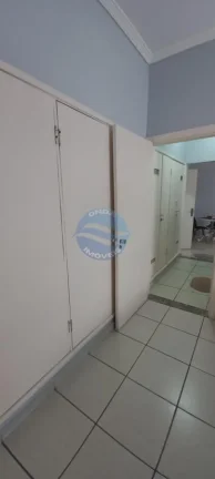 Imagem Apartamento a venda em Santos no Boqueirão quadra da praia.