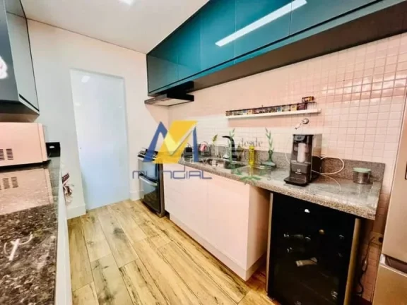 Imagem Apartamento à Venda com 80m², 2 dormitórios, 2 suítes, 1 sala e 2 vagas!!!