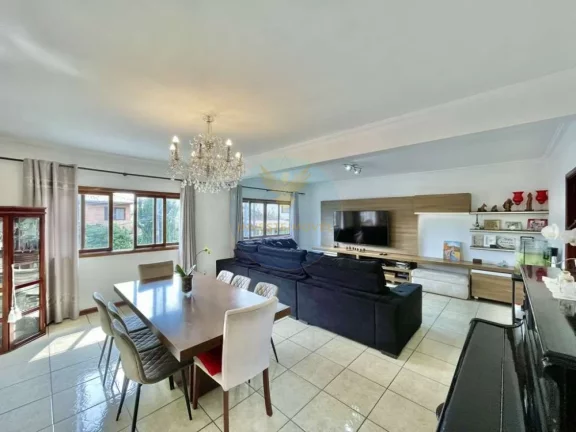 Imagem Casa em Condomínio Tranquilo Granja, Próxima à Raposo Km26