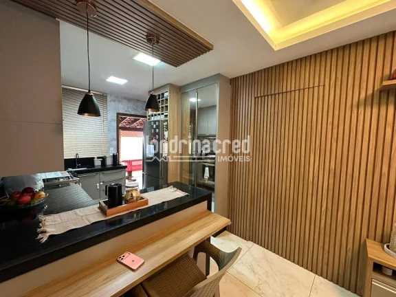 Imagem Casa toda planejada na Zona Norte de Londrina, com área de lazer c/ churrasqueira – conforto, economia e espaço para crescer! 3 vagas e energia solar.
