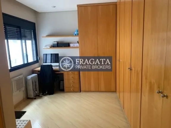Imagem Cobertura Higienópolis - 300M², 3 Dorms, 2 Suítes, 3 Vagas, Armários, Piscina, Churrasqueira.