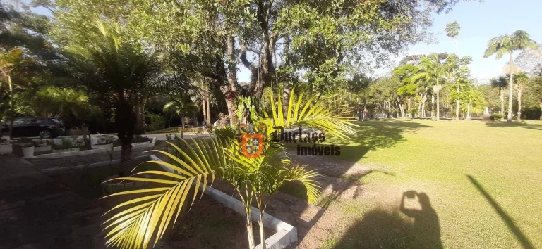 Imagem Chácara com 6 dormitórios à venda, 8000 m² por R$ 950.000,00 - Furnas - Extrema/MG